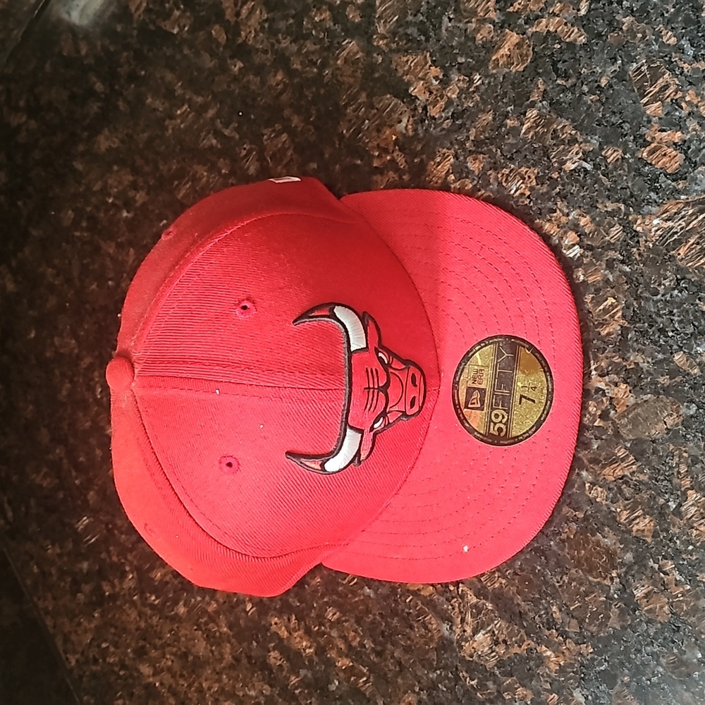 Chicago Bulls fitted cap  size 7 1/4